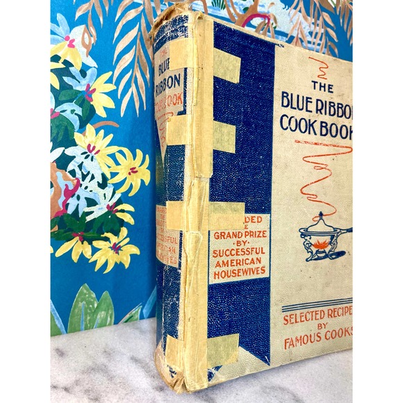 Antique Blue Ribbon Cookbook - Picture 5 of 6